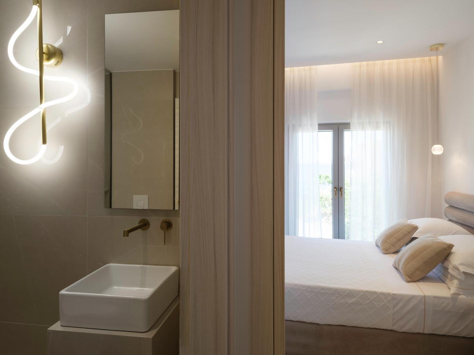 Golden Luxury Suites Bali  Zimmer foto